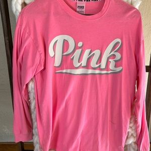 long sleeve shirt 👚 with small makeup stain